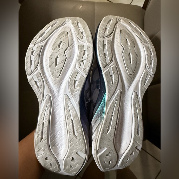 ASICS Women's White and Teal Athletic Shoes - Picture 6 of 7